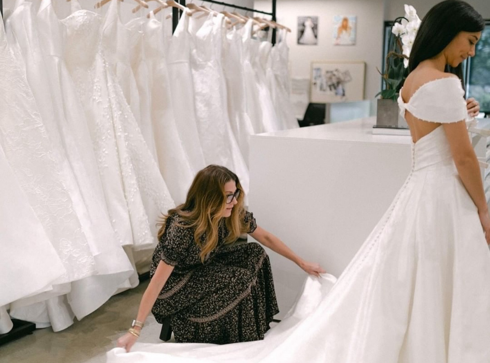 Anne Barge Wedding Dress Trunk Shows: Everything You Need to Know