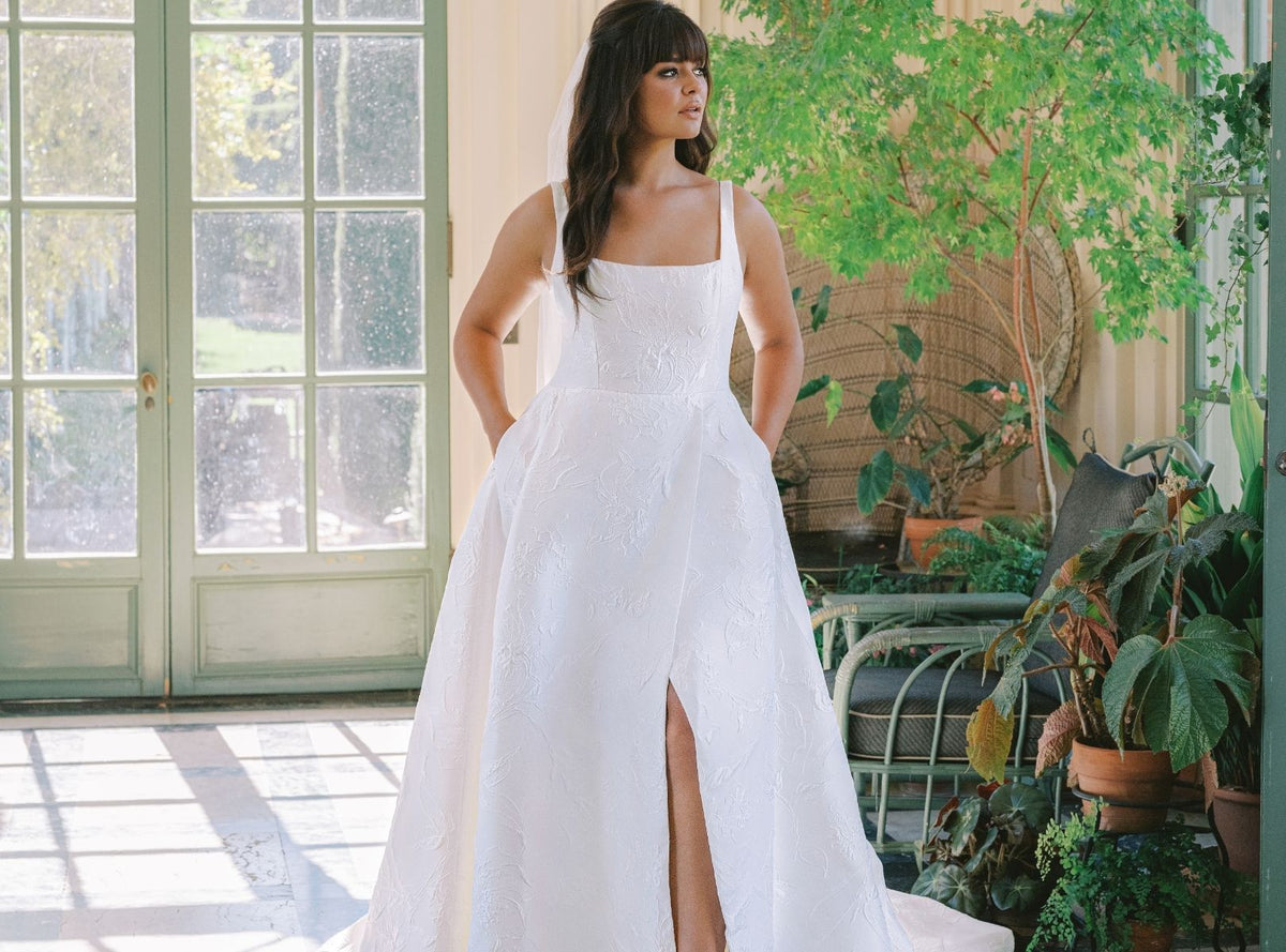 wedding dresses plus size Anne Barge Gowns Size:S-L ModelID: 182 champagne glitter prom dress Unique A band of shirred
