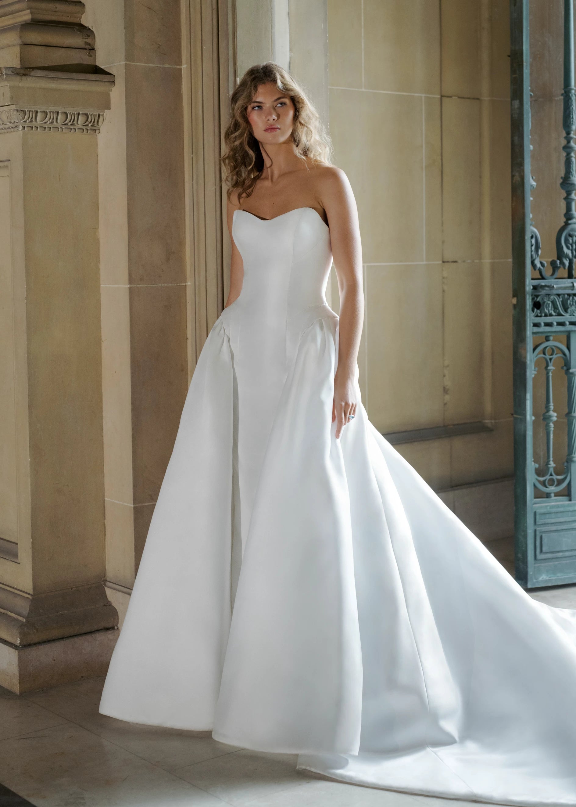 The Lansdale | Sweetheart Ballgown Wedding Dress