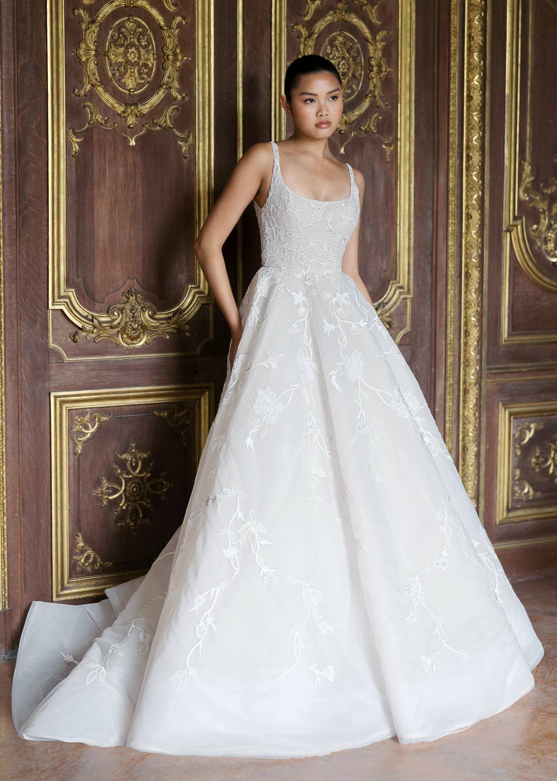 The Lynnewood | Silk Organza Wedding Gown | Anne Barge The Lynnewood | Silk Organza Wedding Gown | Anne Barge