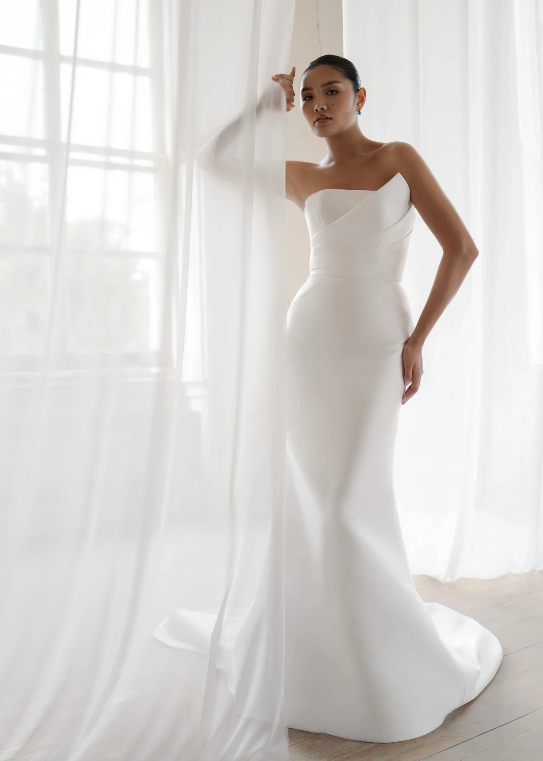 Stetson Wedding Dress | Trumpet Gown of Mikado | Anne Barge Stetson Wedding Dress | Trumpet Gown of Mikado | Anne Barge