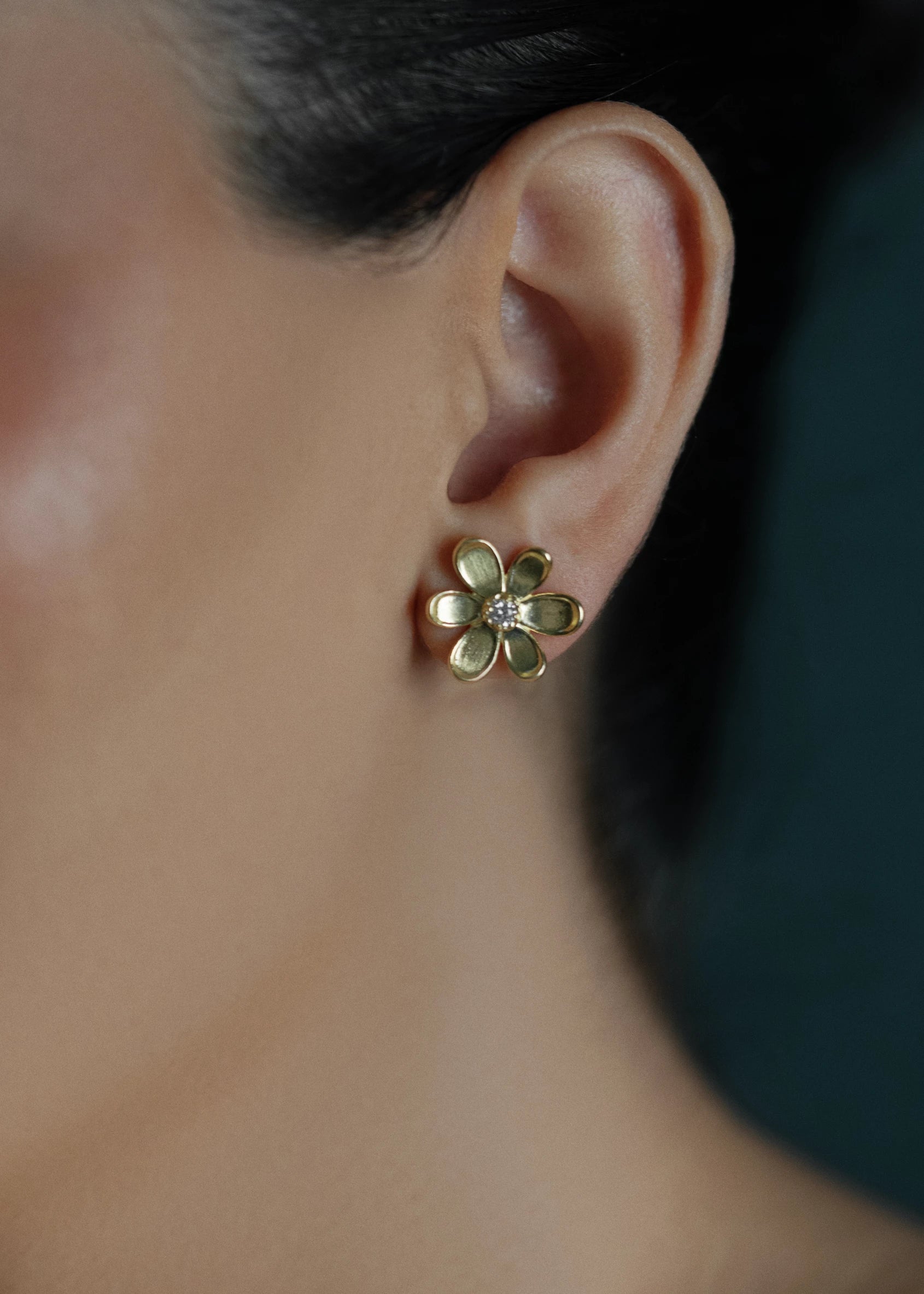 Daisy Diamond Stud Earrings