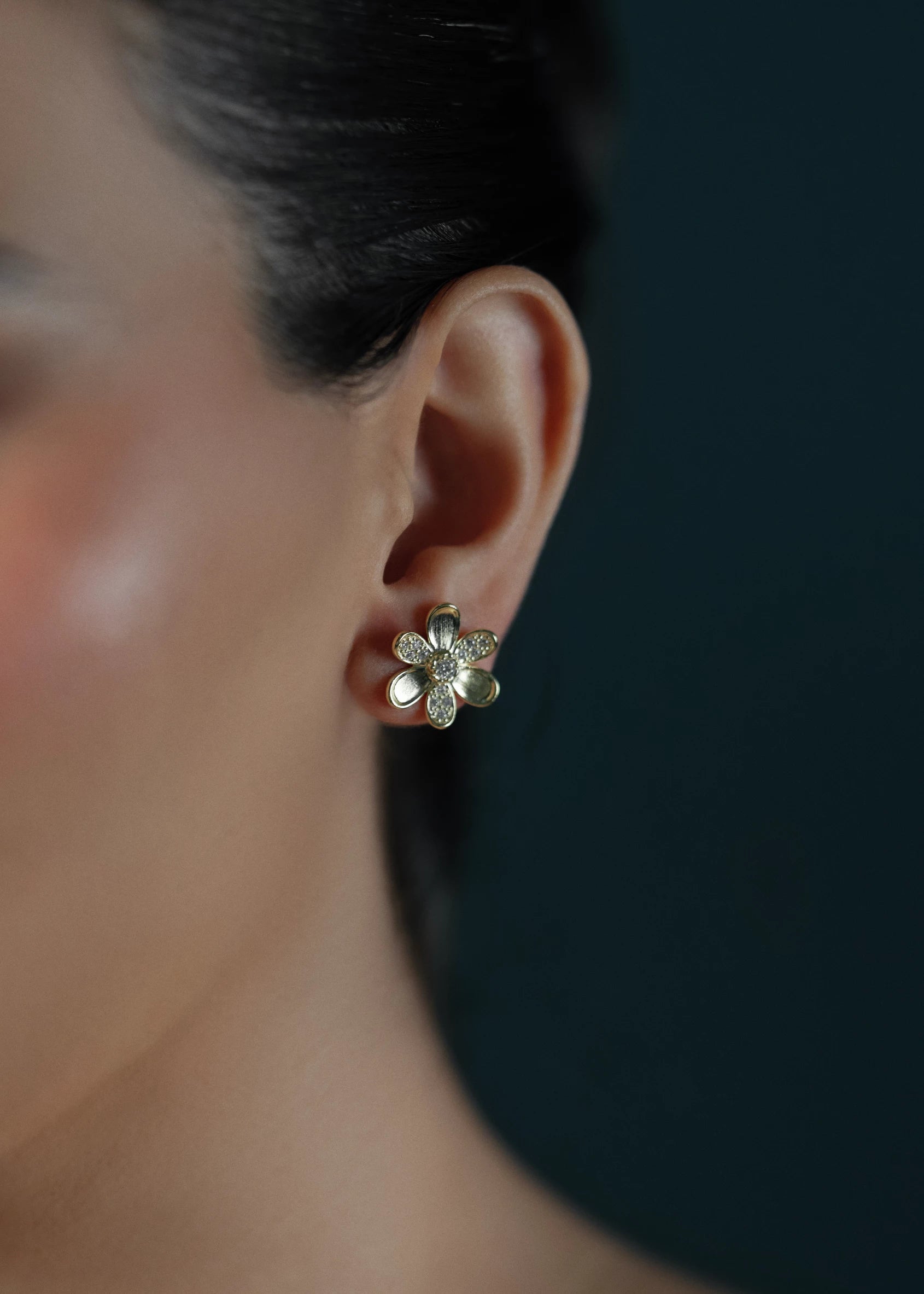 Daisy Pave Diamond Stud Earrings