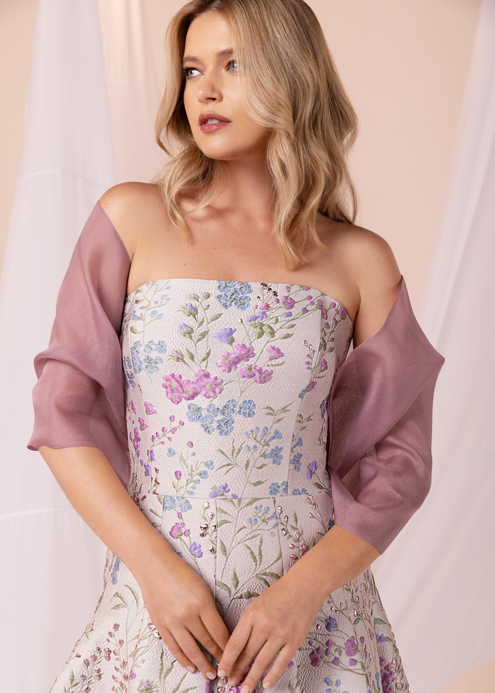 The Nellie Wrap from Black Label by Anne Barge is an artfully draped wrap of Silk Organza wrap.