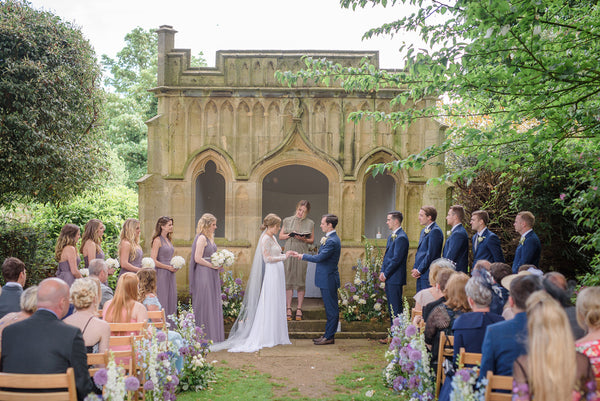 An Anne Barge Bride Says “I Do” With An English Countryside Wedding in the Cotswolds