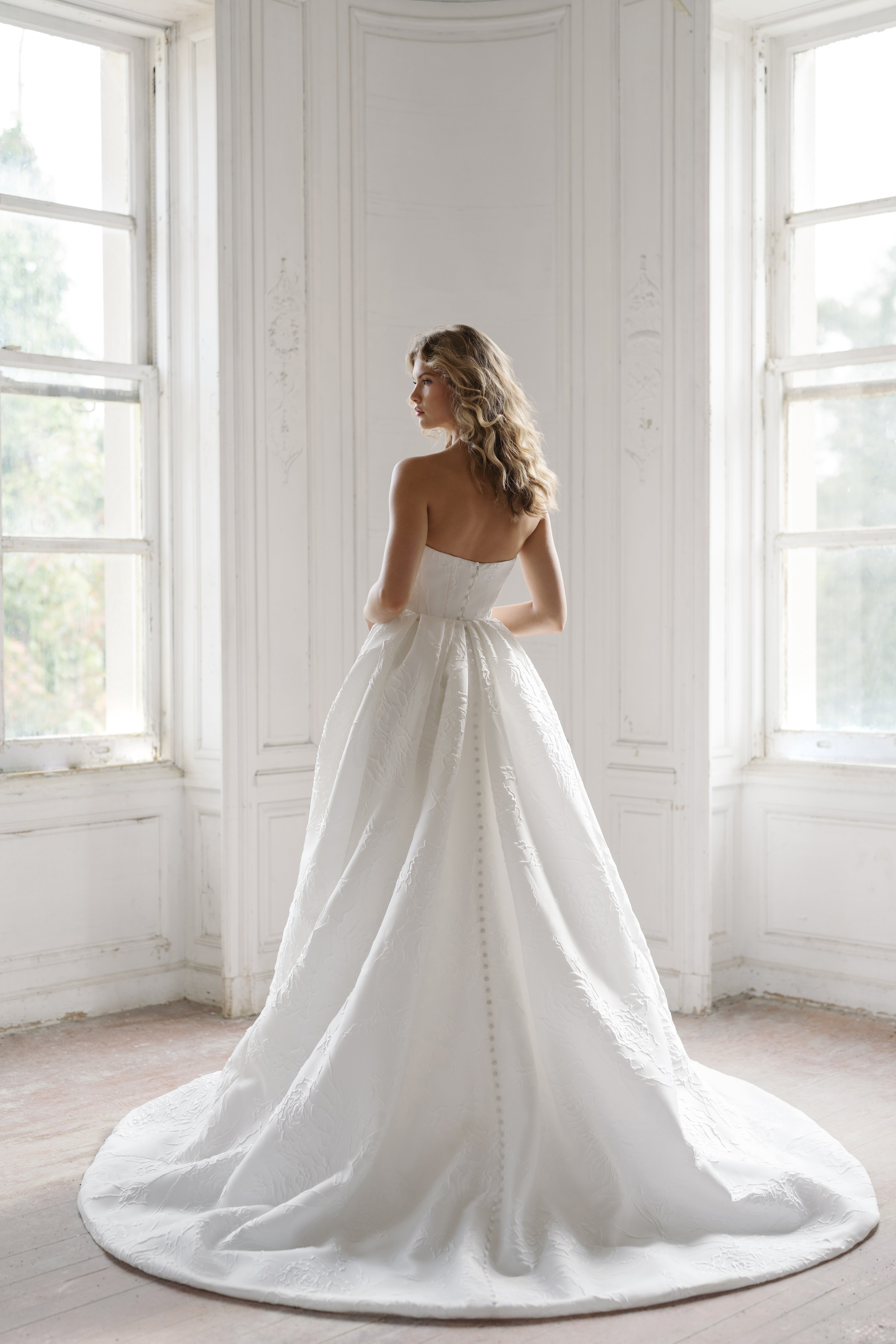 Heather Detachable Train