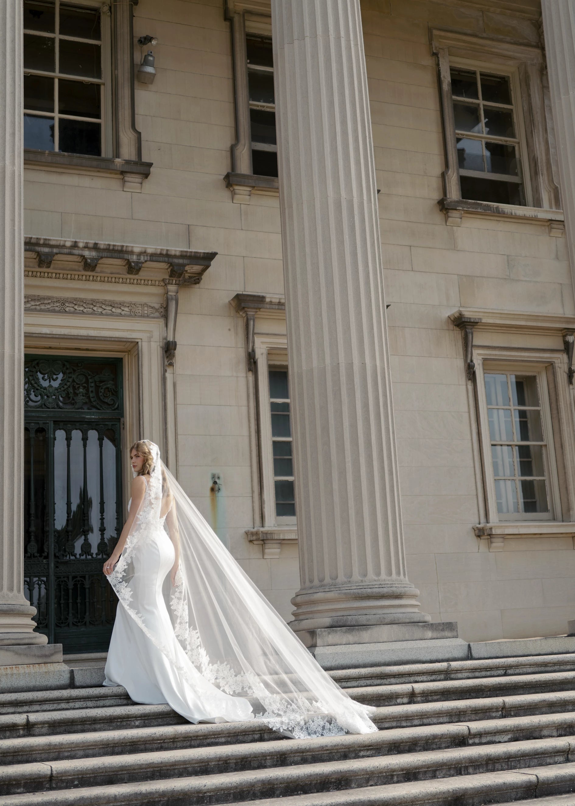 Caldwell Veil