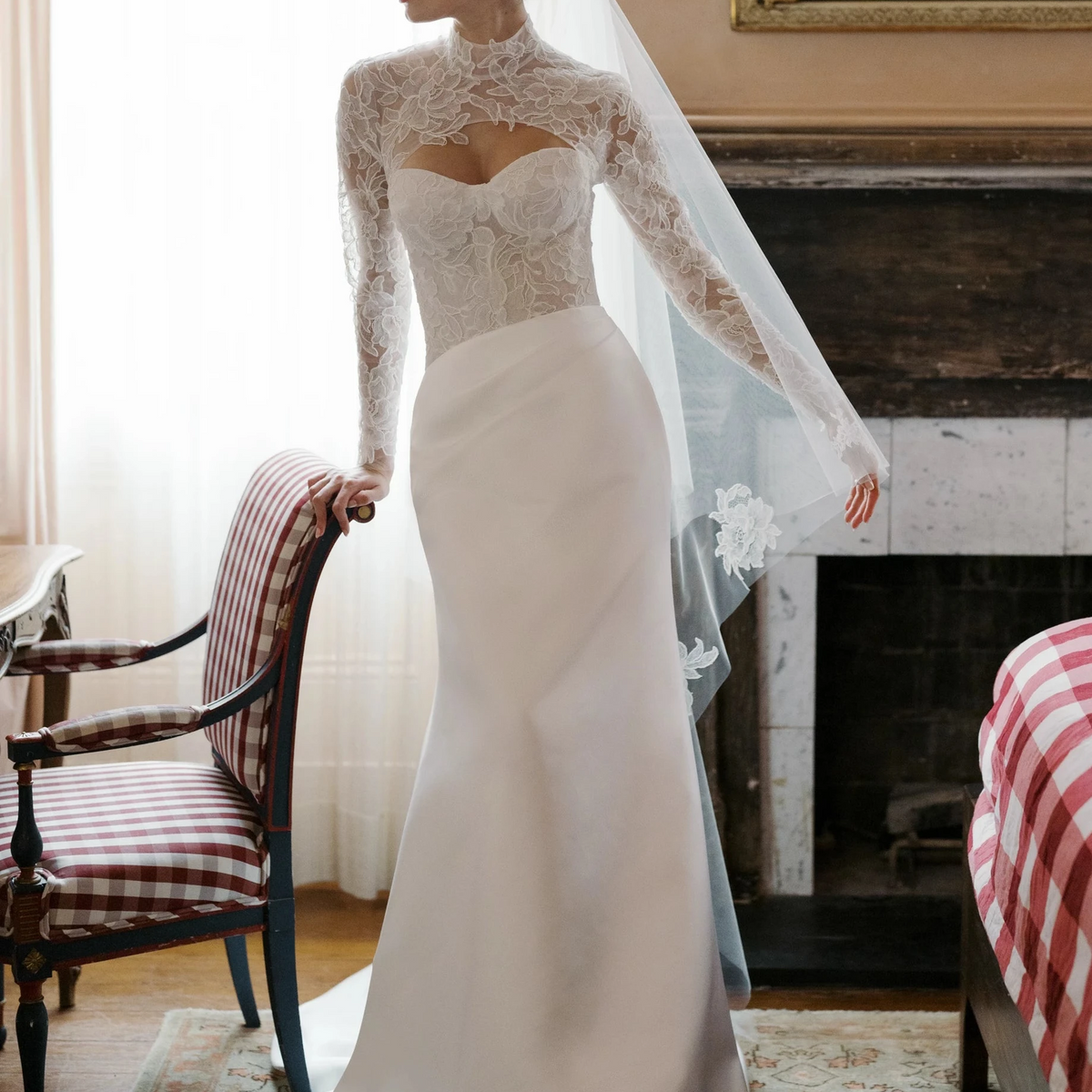 my wedding dress triggered the fall of a giant Sully category-sale-2026 Cardi B Reacts To Size:L (16.5 US)