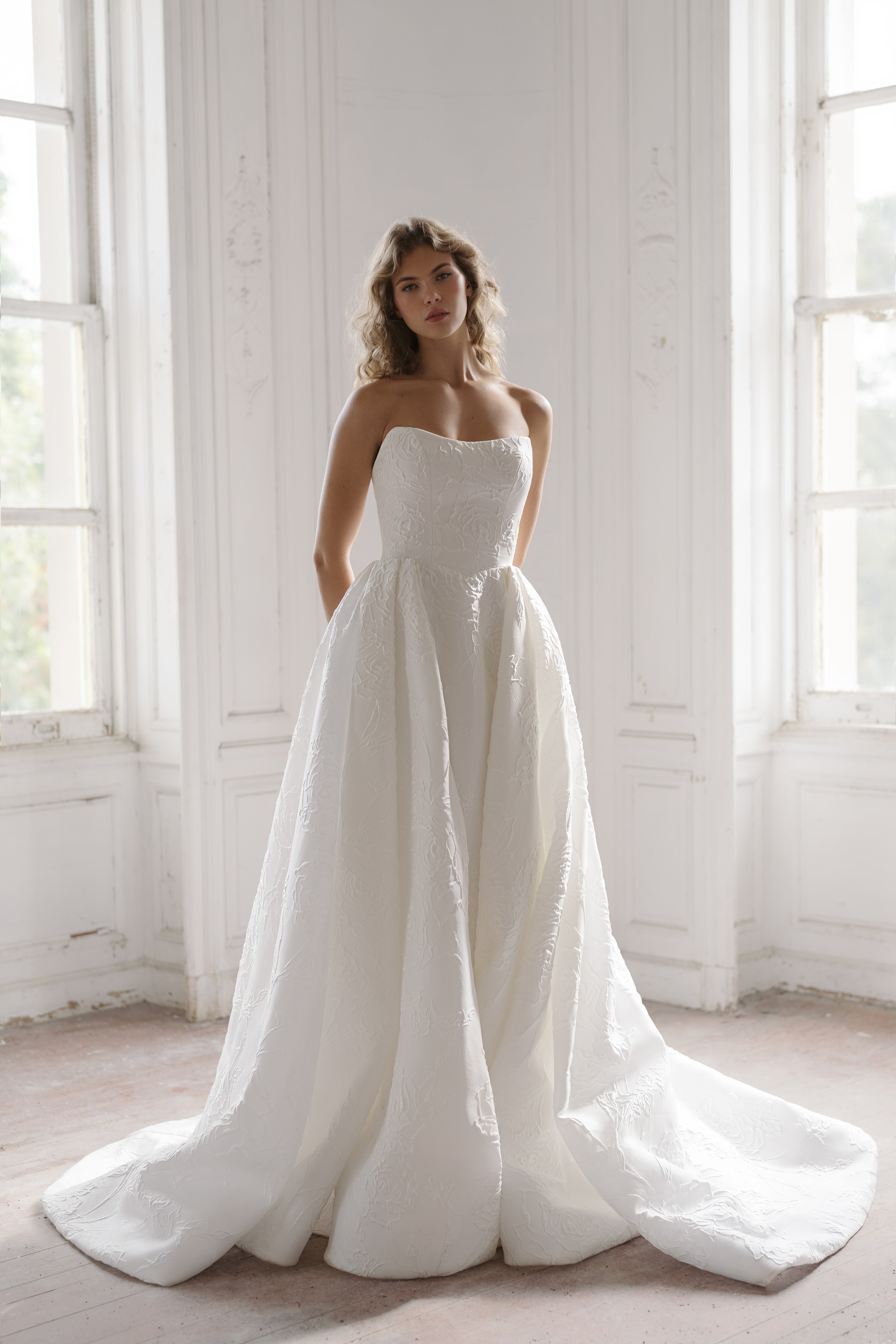 Heather Detachable Train