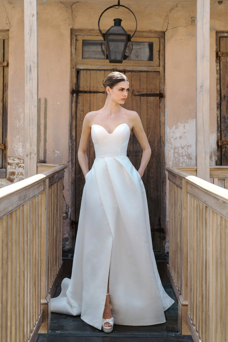 Toulouse Wedding Dress Blue Willow Collection Anne Barge Anne Barge