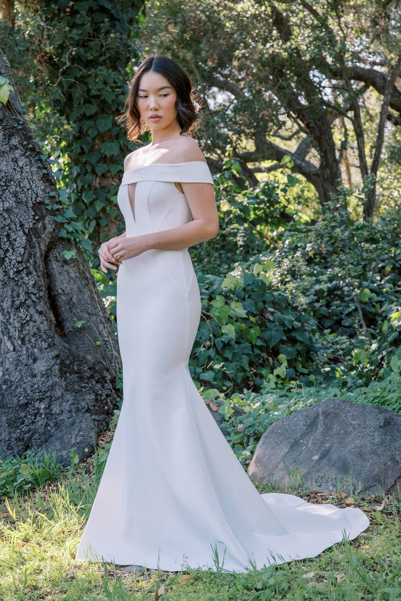 Anne Barge Summersweet – PreOwnedWeddingDresses